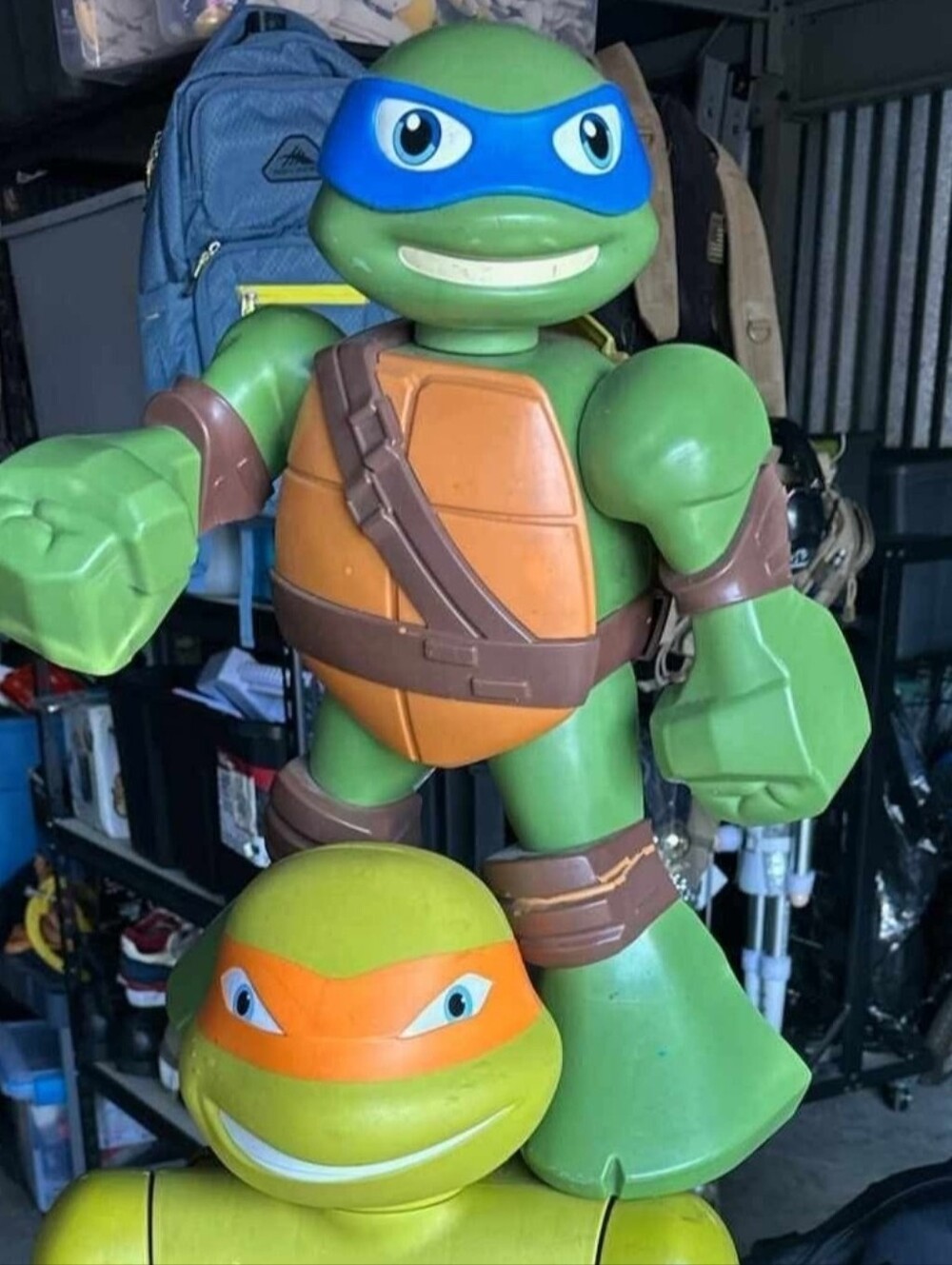 Teenage Mutant Ninja Turtles Half Sell Ultimate Hero Leo 20" Plus Storage